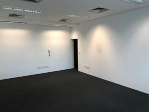 Image 3 - 868808