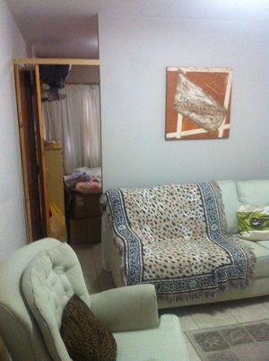 Image 1 - 868809