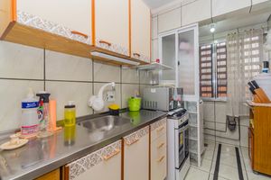 Image 14 - 868836