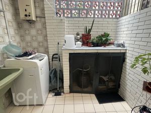 Image 7 - 868837