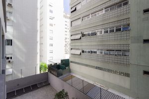 Image 15 - 868838