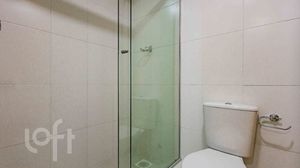 Image 17 - 868839