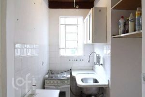 Image 7 - 868846