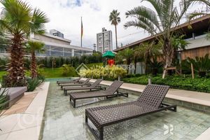 Image 39 - 868856