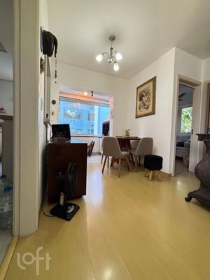 Image 4 - 868858