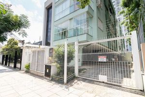 Image 4 - 868858