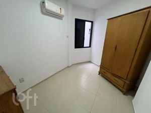 Image 18 - 868861