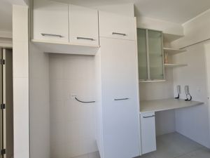Image 21 - 868868