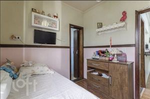 Image 15 - 868877