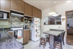 Image 6 - 868877