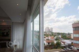 Image 8 - 868878