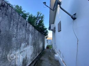 Image 3 - 868879