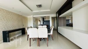 Image 1 - 868884