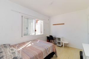 Image 88 - 868892