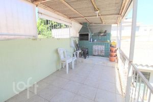 Image 52 - 868892