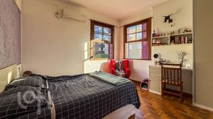 Image 8 - 868897