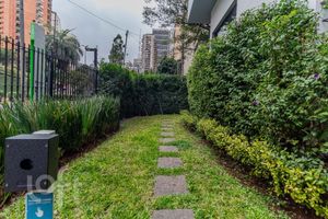 Image 57 - 868901