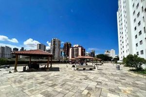 Image 26 - 868902