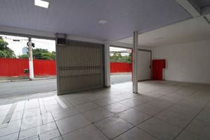 Image 33 - 868904