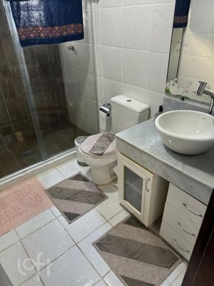Image 7 - 868905