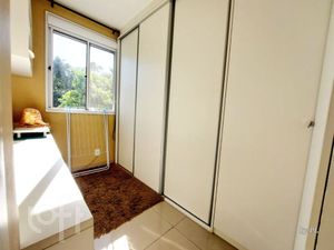 Image 17 - 868907