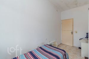 Image 23 - 868916