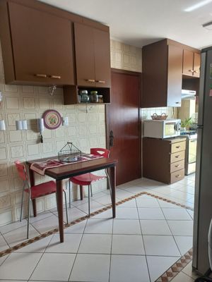 Image 13 - 868919