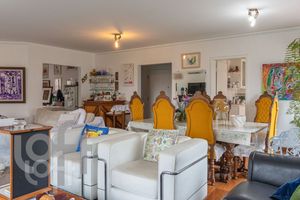 Image 4 - 868927