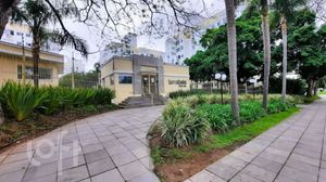 Image 60 - 868930