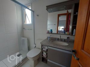 Image 11 - 868932