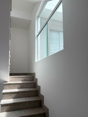 Image 6 - 868939