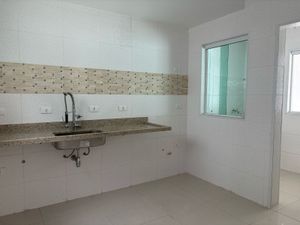 Image 5 - 868939