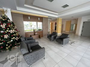 Image 20 - 868940