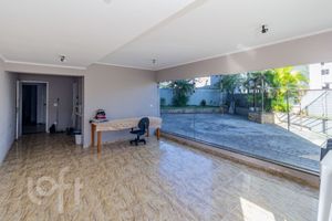 Image 37 - 868941