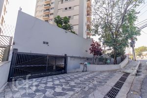 Image 29 - 868941