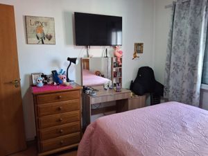 Image 6 - 868942