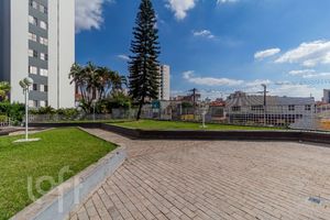 Image 50 - 868943