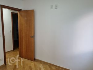 Image 11 - 868943