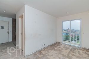 Image 33 - 868952