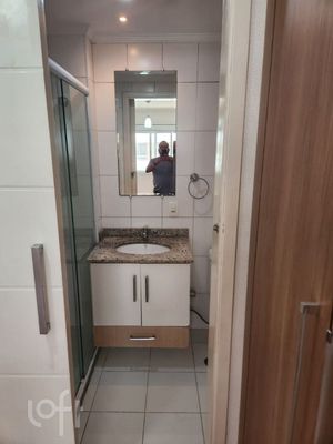 Image 8 - 868957
