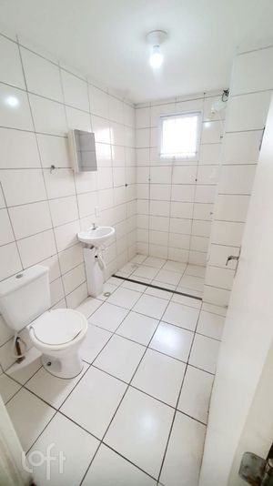 Image 8 - 868958