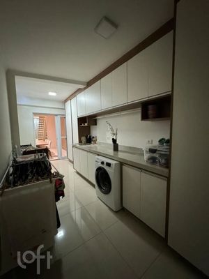 Image 2 - 868962