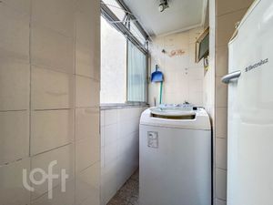Image 8 - 868974