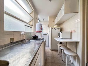 Image 7 - 868974