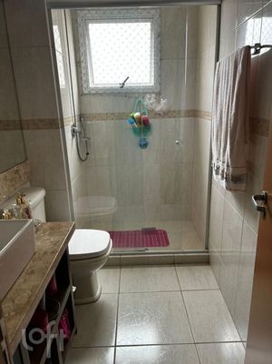 Image 12 - 868982