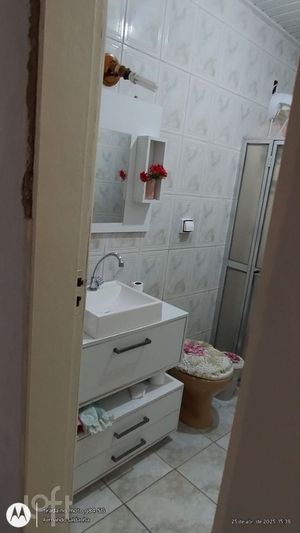 Image 8 - 868989