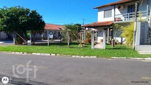 Image 34 - 868989