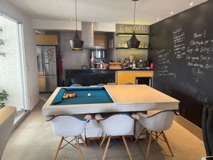 Image 15 - 868996