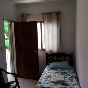 Image 9 - 868999
