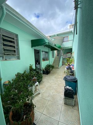 Image 11 - 868999